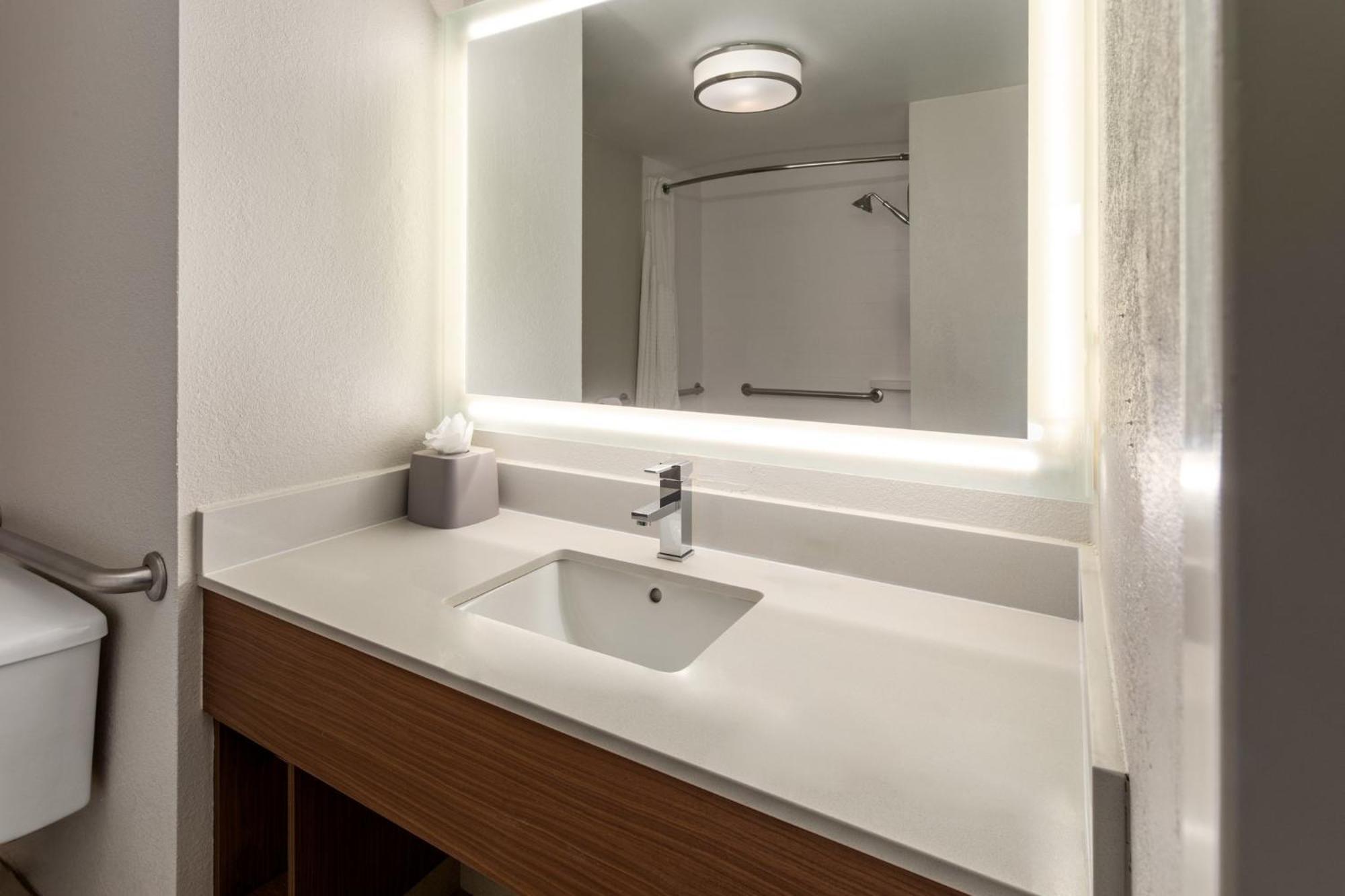 Holiday Inn Express - New Albany Εξωτερικό φωτογραφία